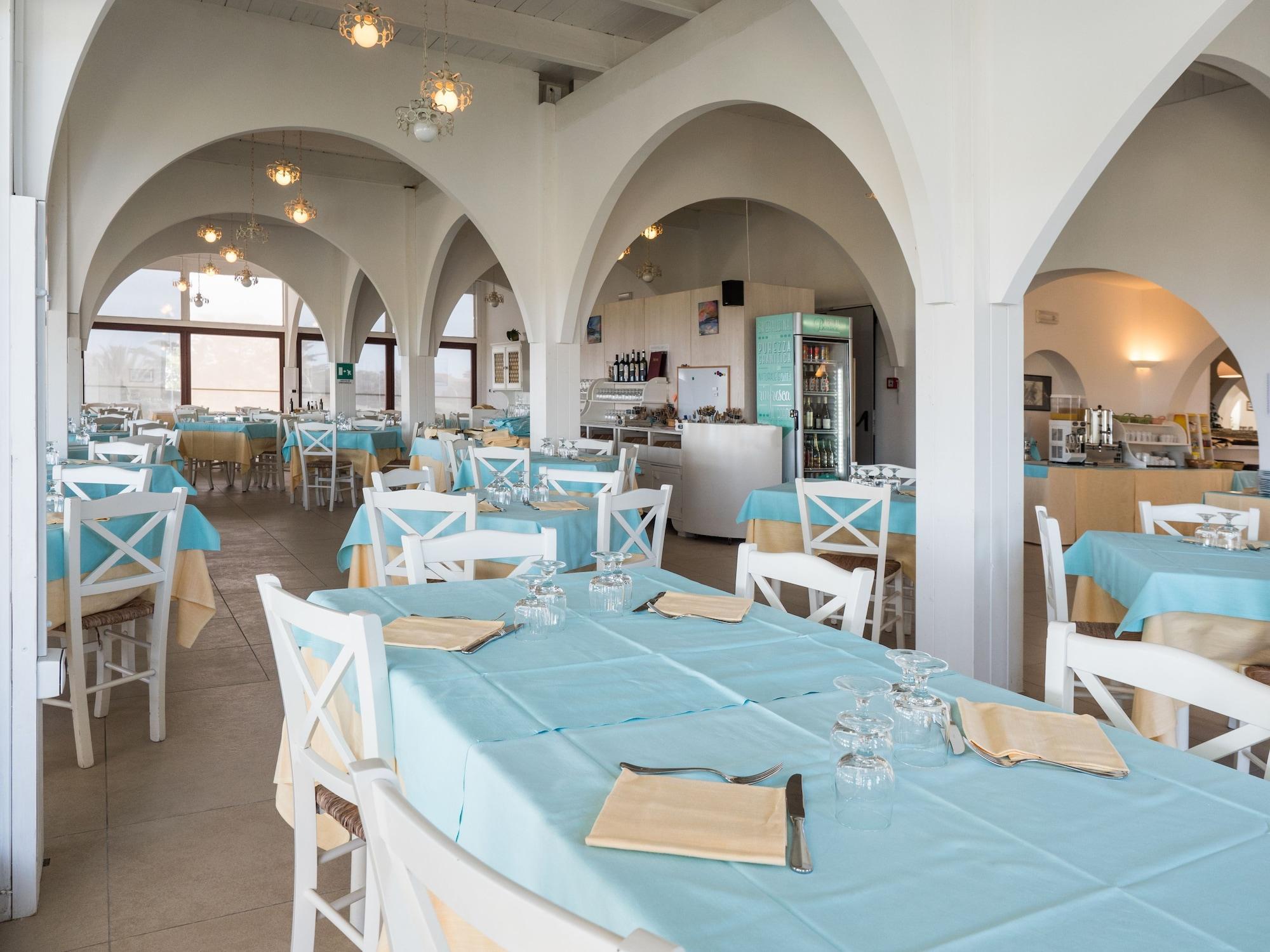 Hotel Cala Reale Stintino Bagian luar foto