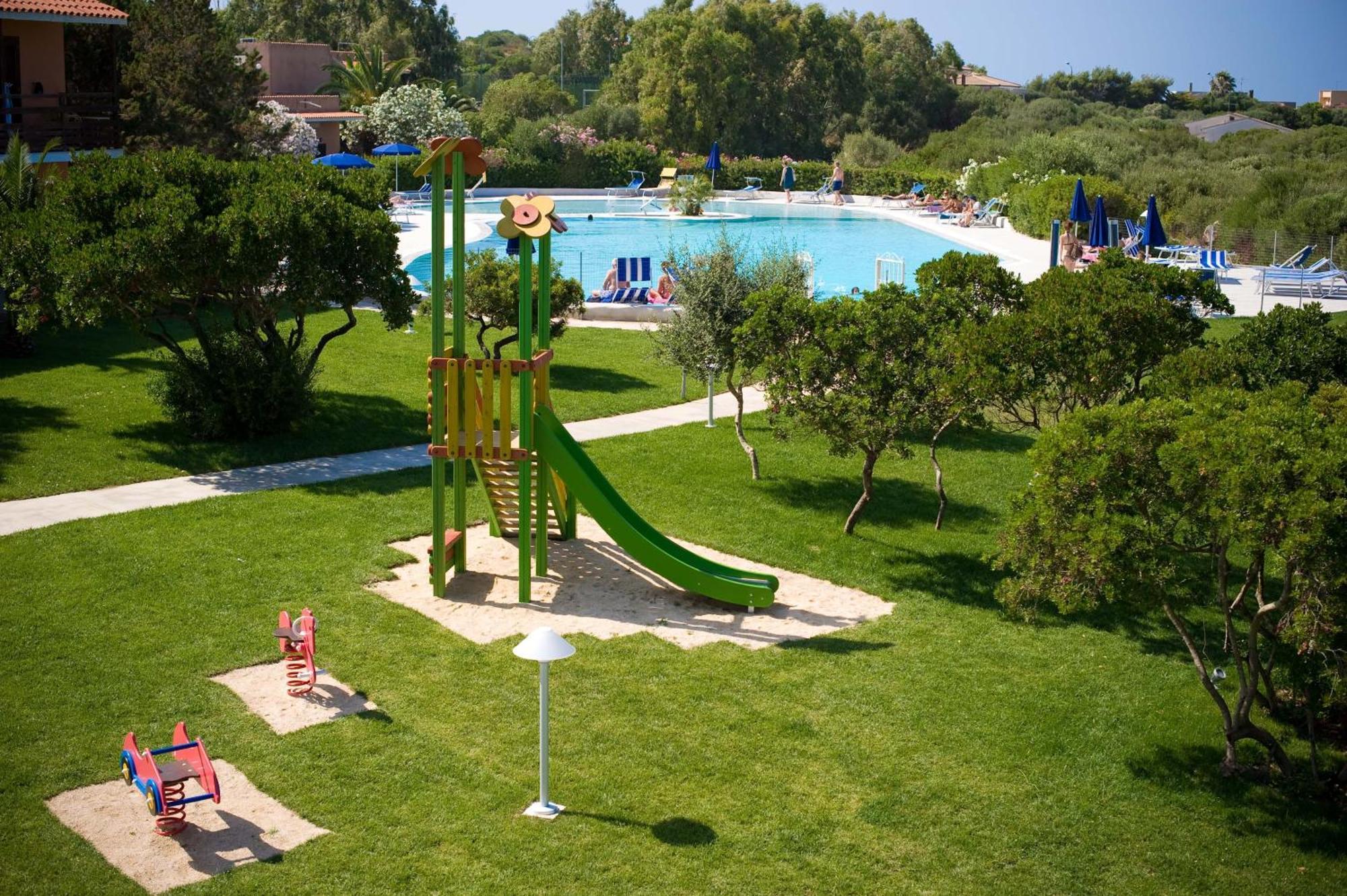 Hotel Cala Reale Stintino Bagian luar foto
