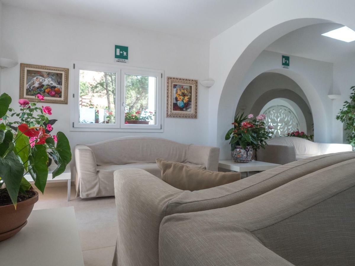 Hotel Cala Reale Stintino Bagian luar foto